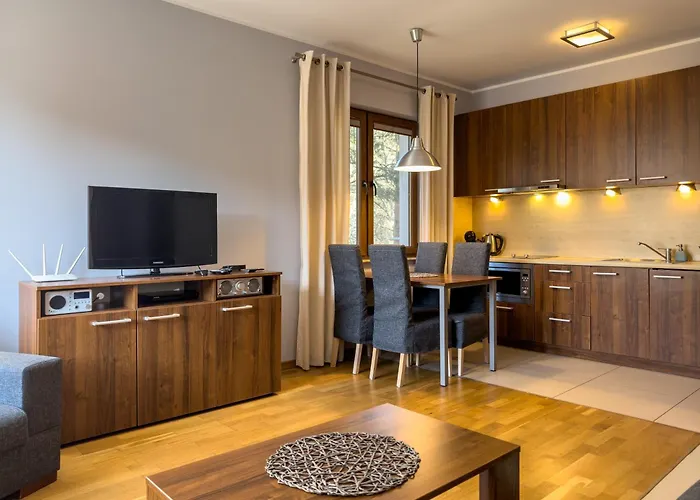 Апартаменты 4 Pory Roku *